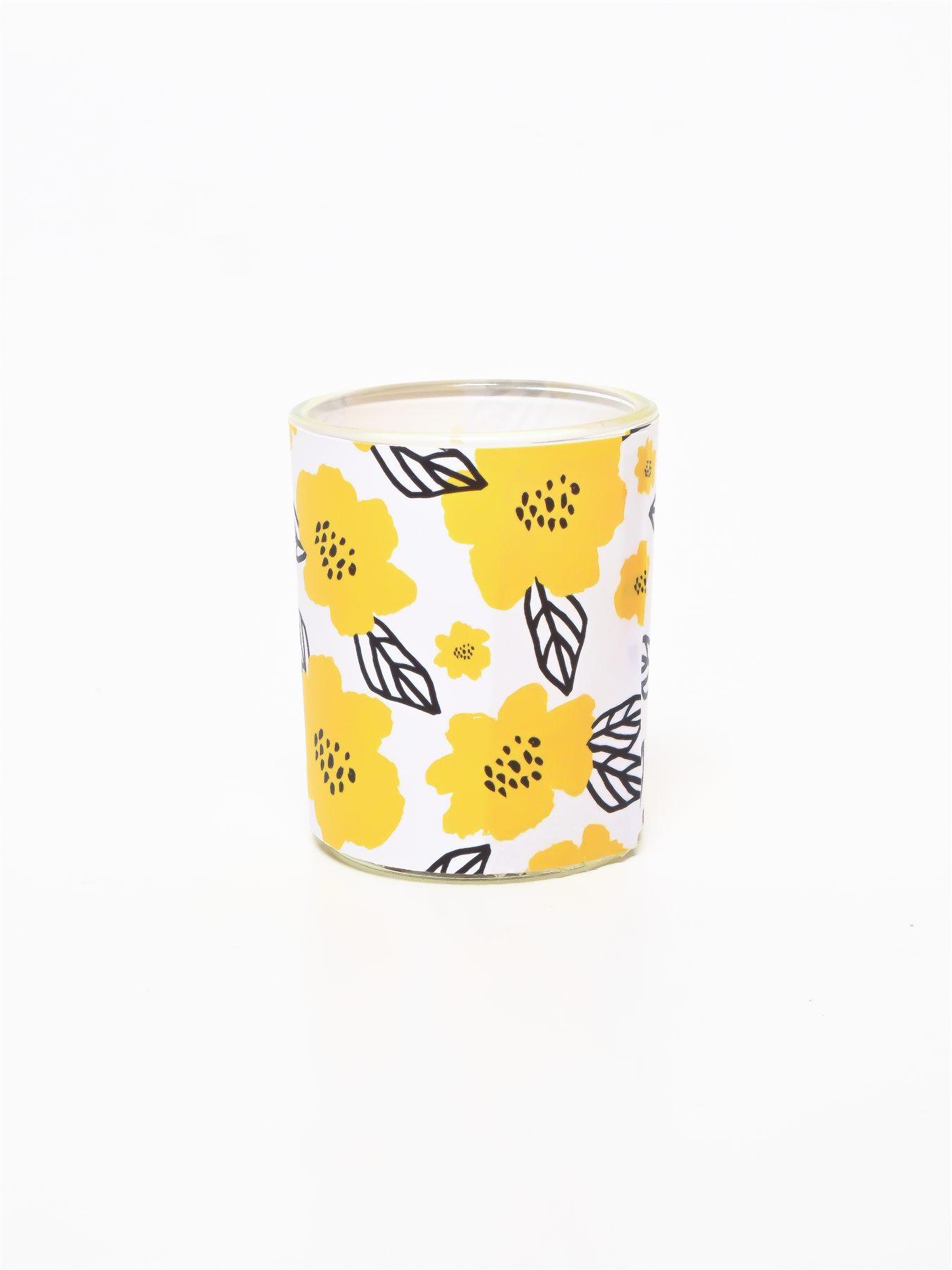 Blooms Candle: Lemon Grass and Ginger, view 2